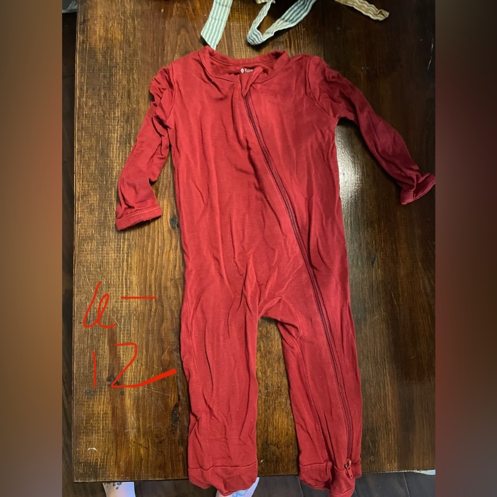 Kyte baby cardinal romper pj